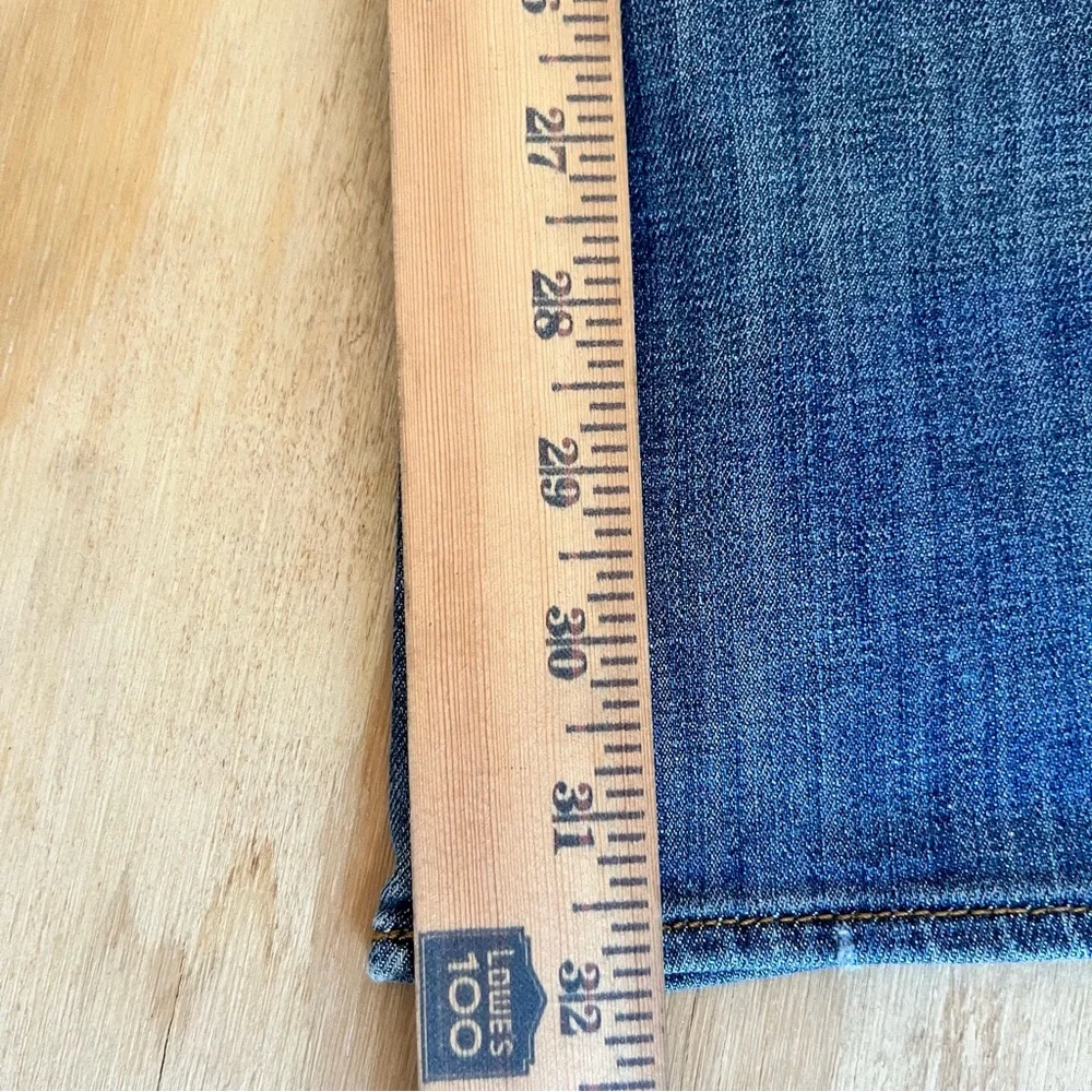 Rock & Republic Kasandra Bootcut Blue Distressed Jeans Low-Rise Pockets Stretch